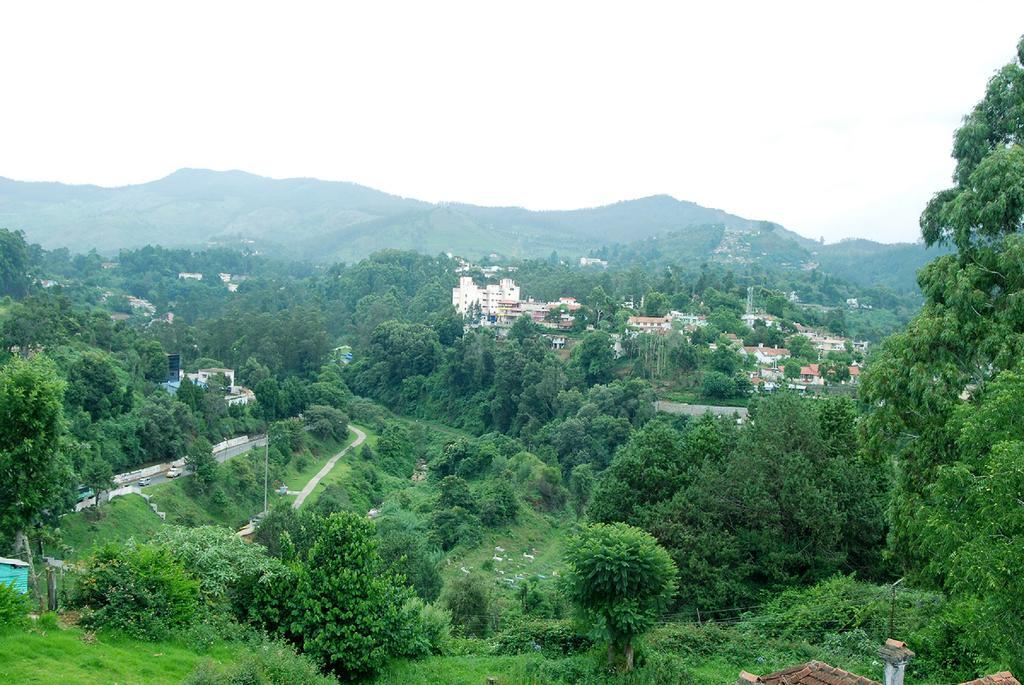 Bella Vista Homestay Coonoor Bagian luar foto